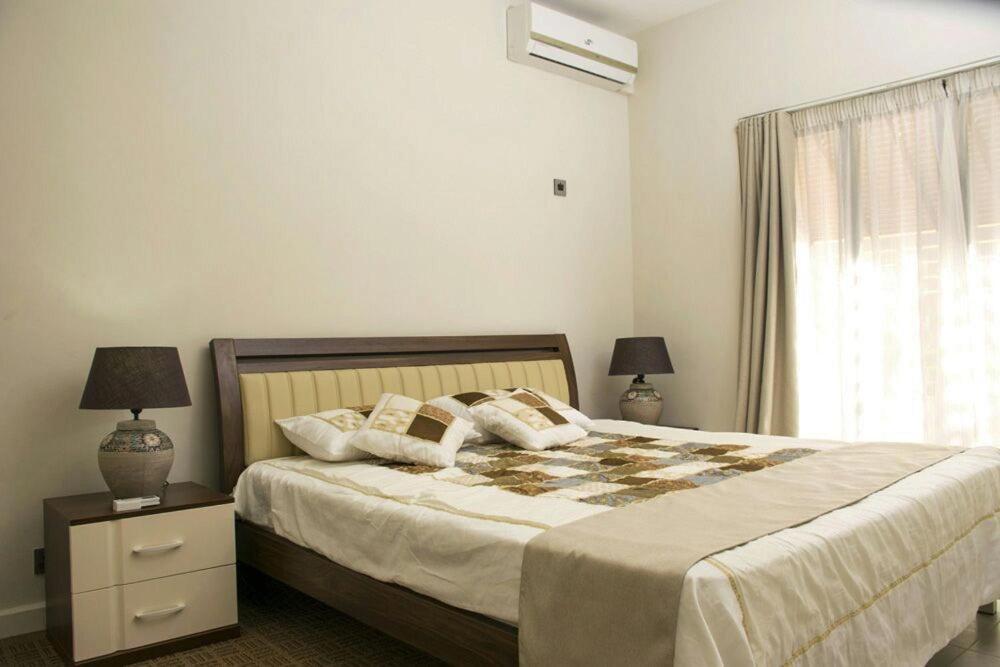 Luxury 2-bedroom With Shared Pool 2 Mins To Pereybere Pereybere Beach